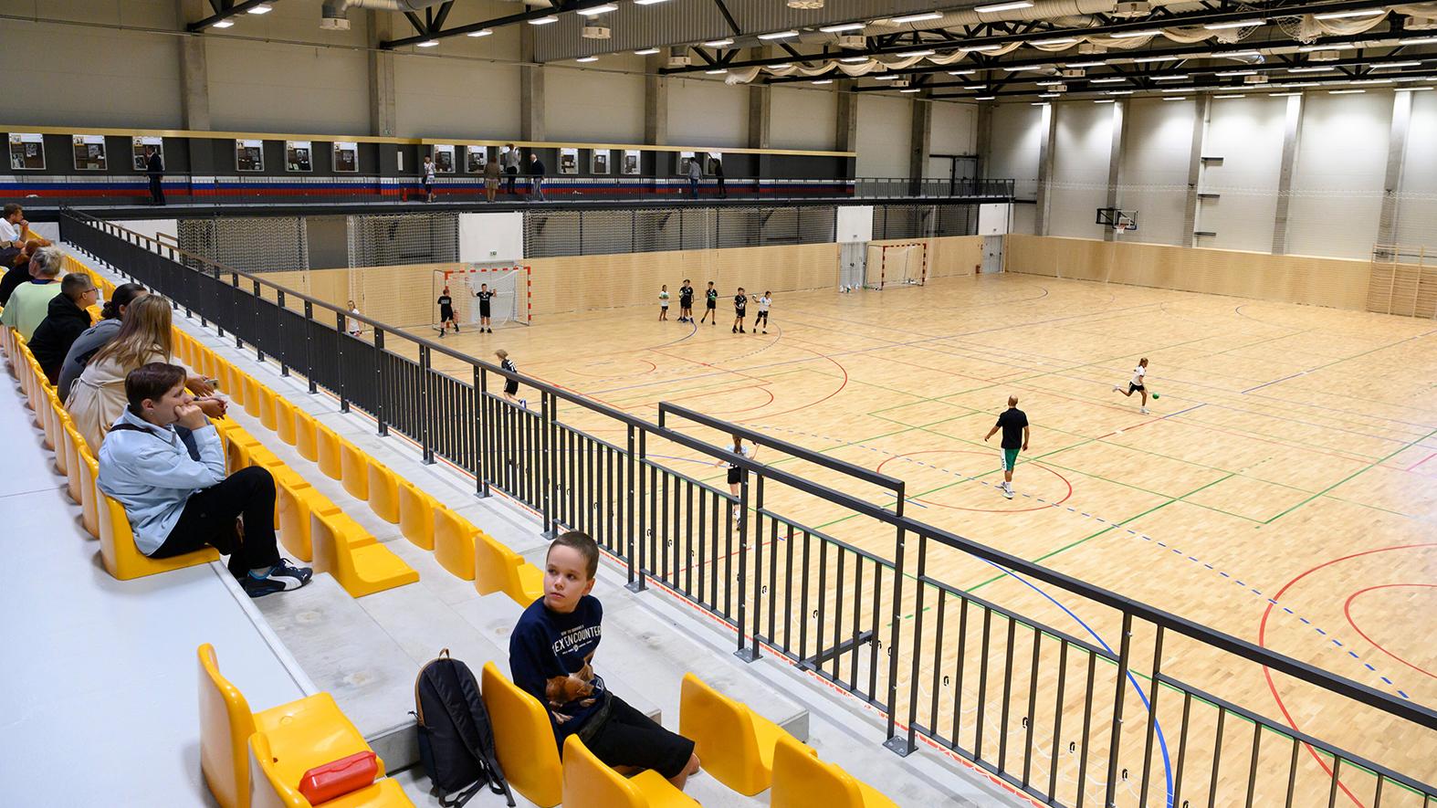 Stavba športovej haly sa odkladá, obnoviť chcú areál školy