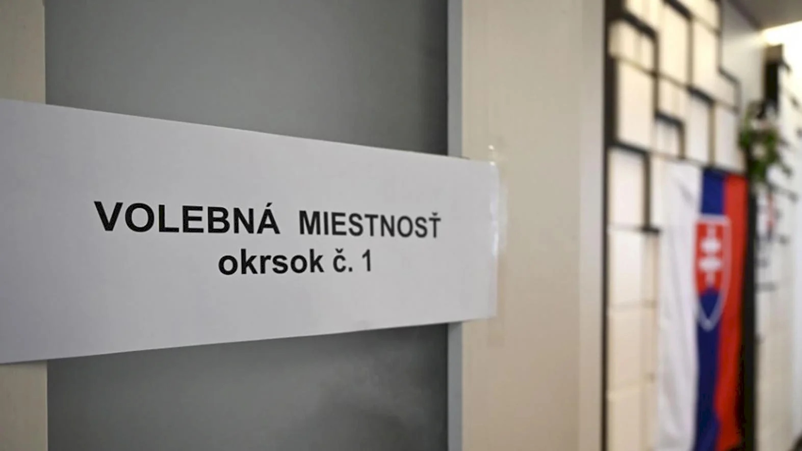 Starostu či poslancov si budú 9. septembra voliť občania 28 obcí