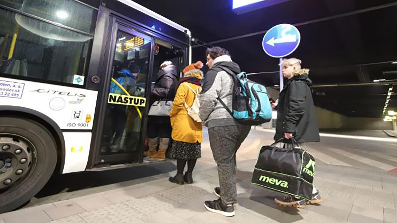 V BBSK sa bude cestovať po novom, zmeny sa dotknú aj platieb za cestovné lístky