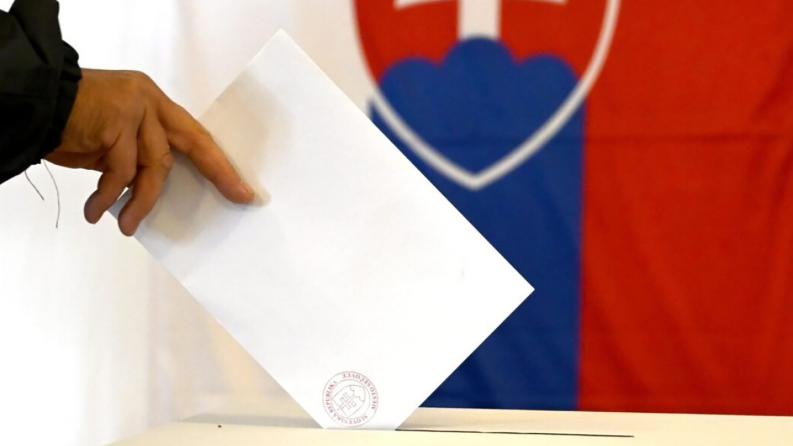 Starostu či poslancov si budú 9. septembra voliť občania 28 obcí