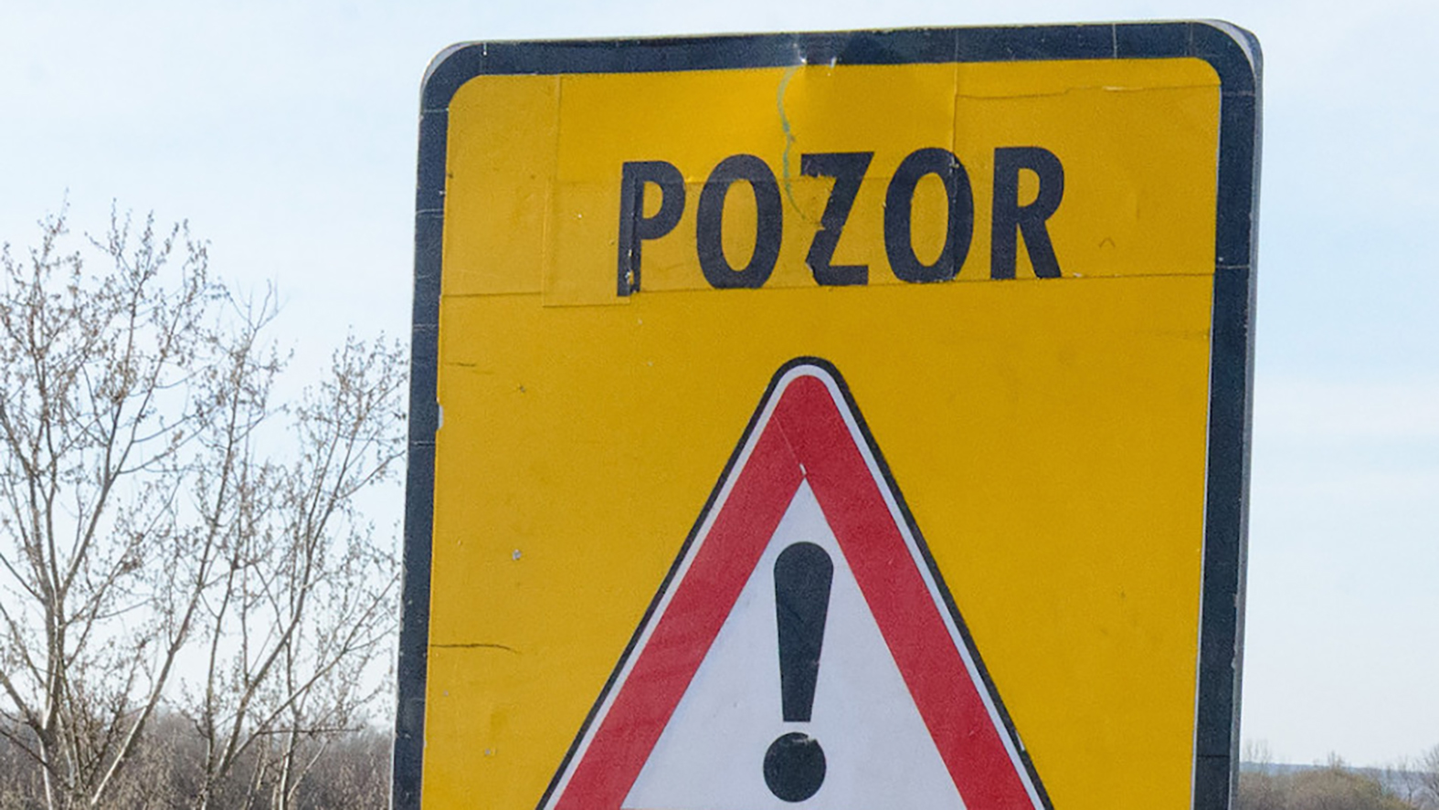 Most v Uľanke uzavreli, nie je stavaný na veľkú záťaž automobilov