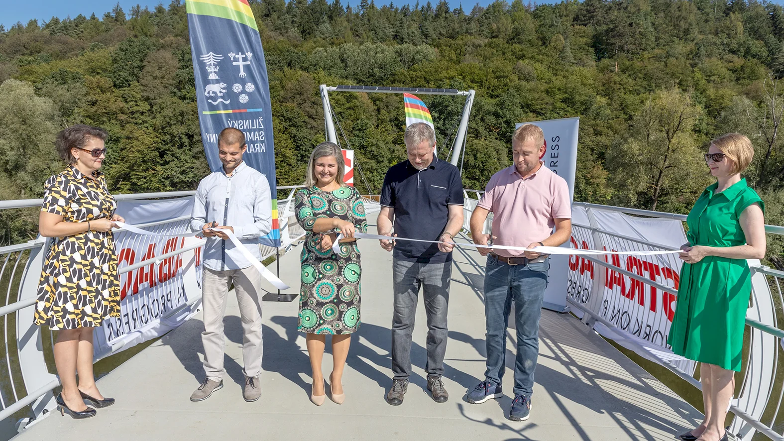 Dokončili sme ďalší úsek Vážskej cyklotrasy Považský Chlmec – Žilina