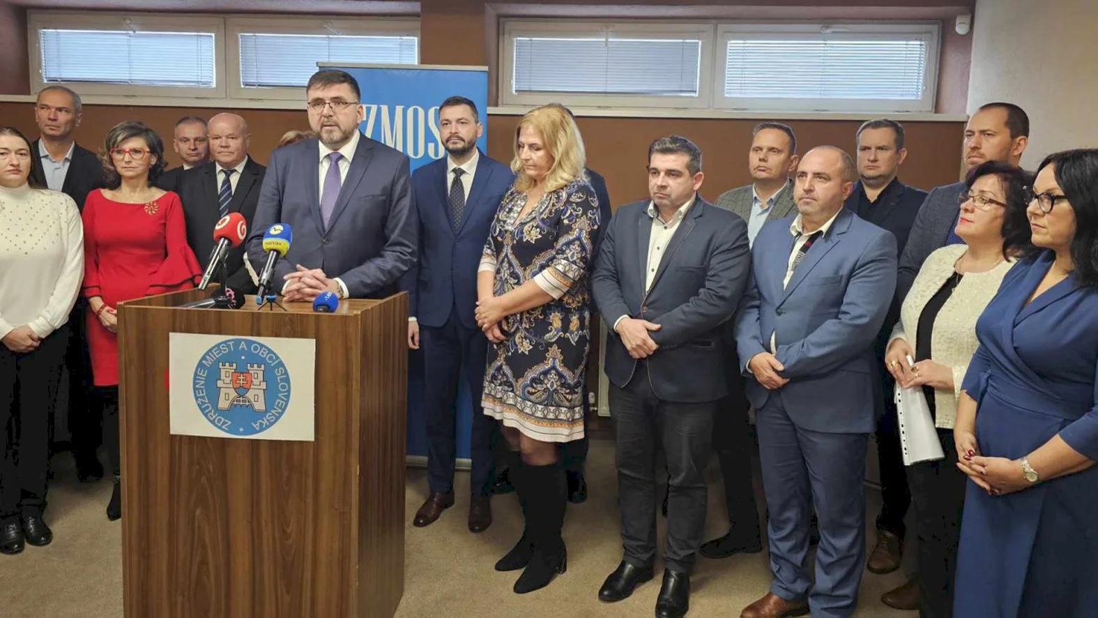 ZMOS od vlády žiada pol miliardy eur na fungovanie samospráv 
