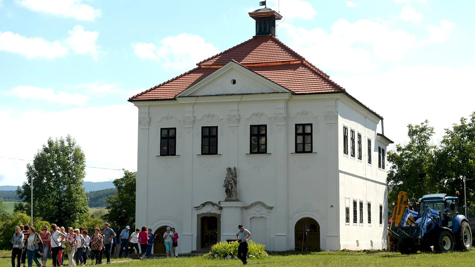 Obec obnovila historický kaštieľ Florián, je v ňom úrad aj výstava