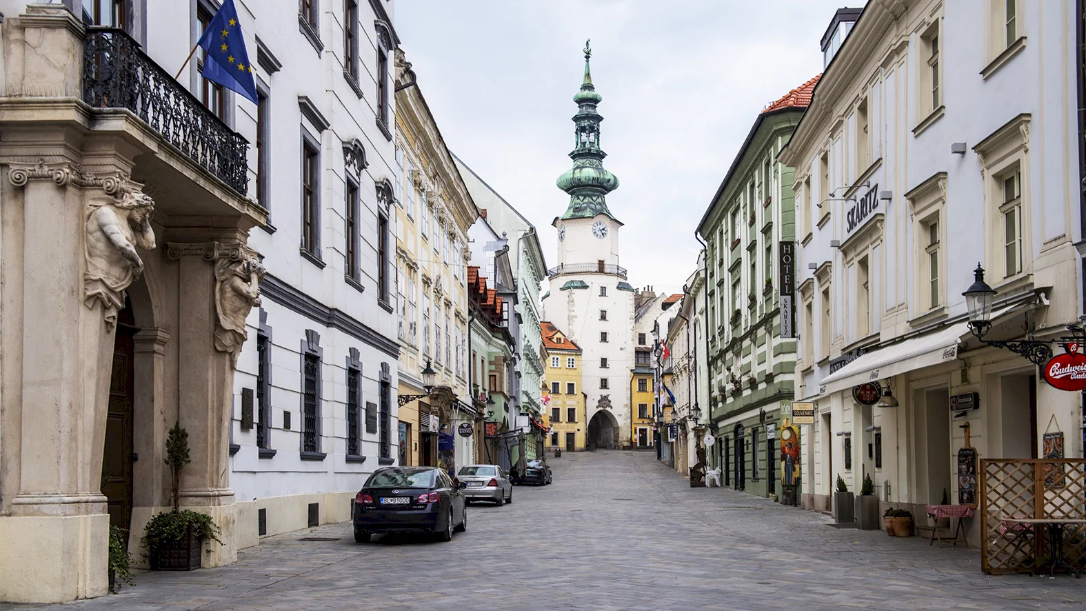 Prieskum: O odsťahovaní zo SR uvažuje takmer štvrtina populácie, zväčša mladí
