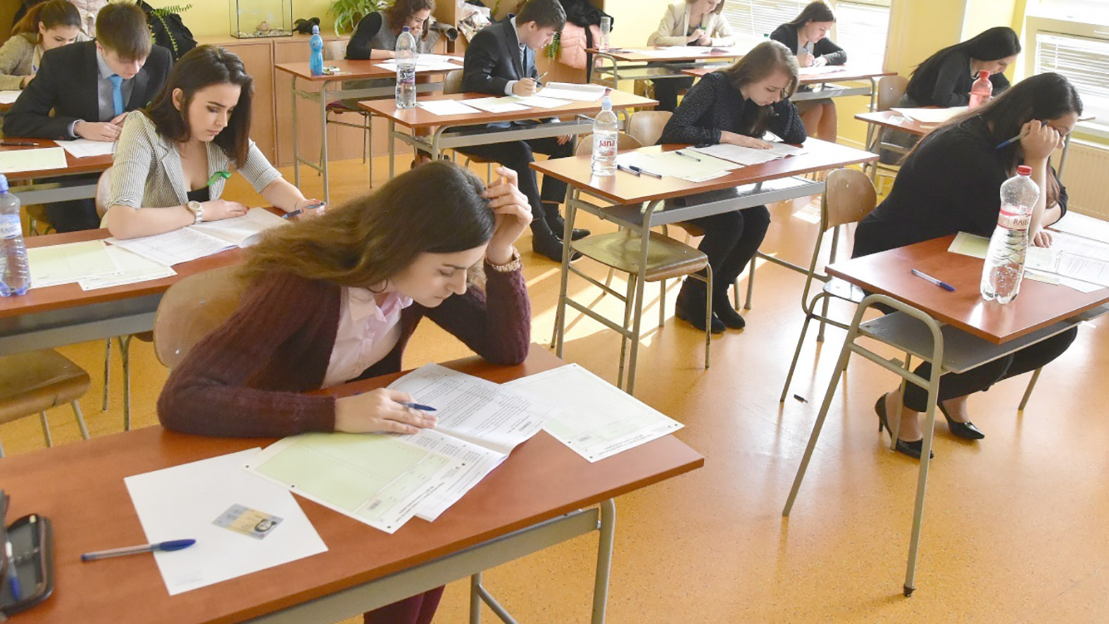 Spolu 688 stredných škôl čakajú 12. až 15. marca písomné maturity