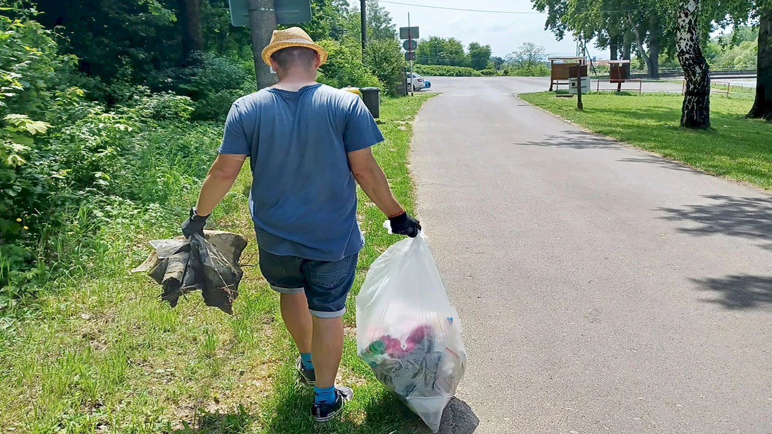 Viaceré samosprávy odštartovali jarné upratovanie