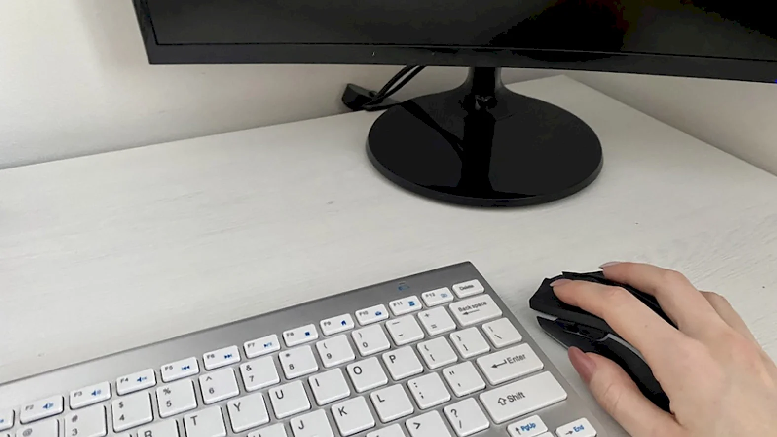 Vzniknúť má elektronický register kandidátov vo voľbách  