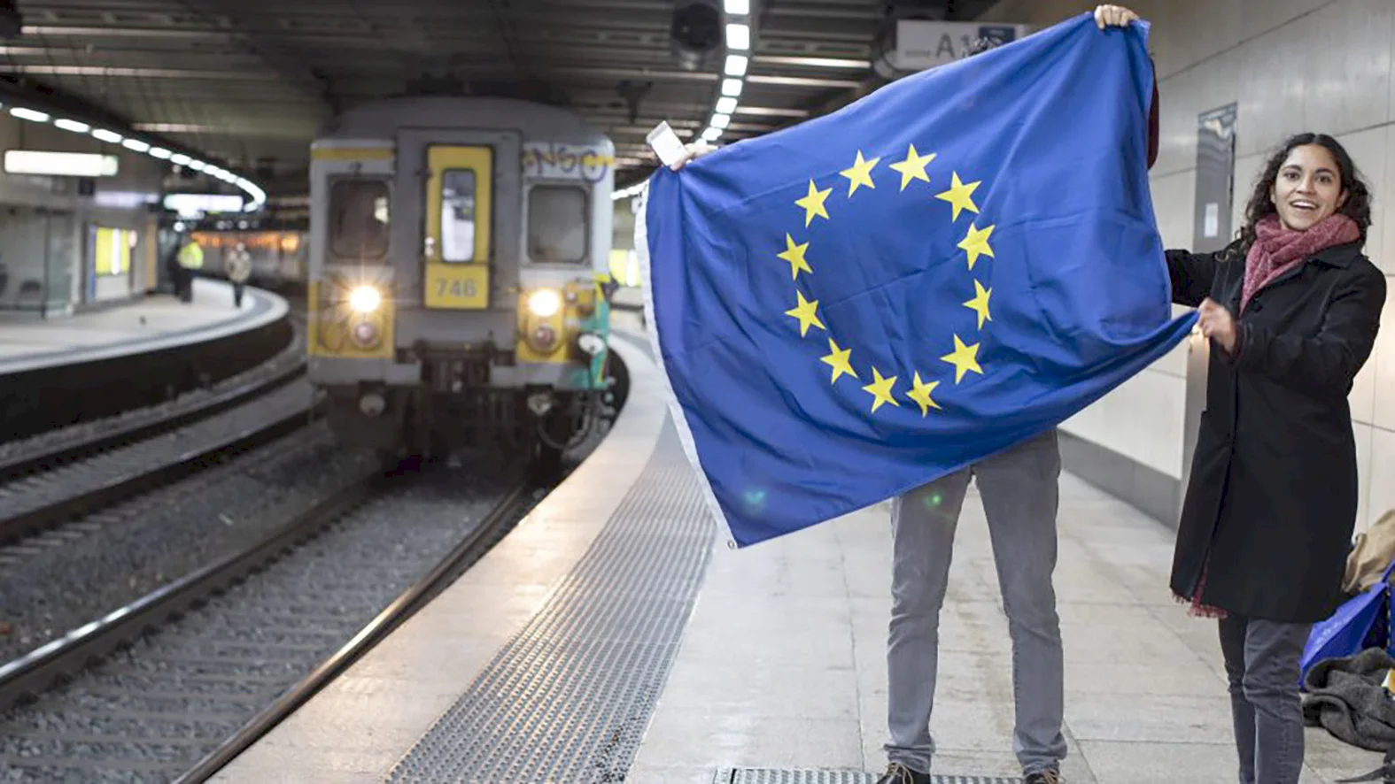 Vyše 430 mladých Slovákov precestuje Európu zadarmo cez DiscoverEU