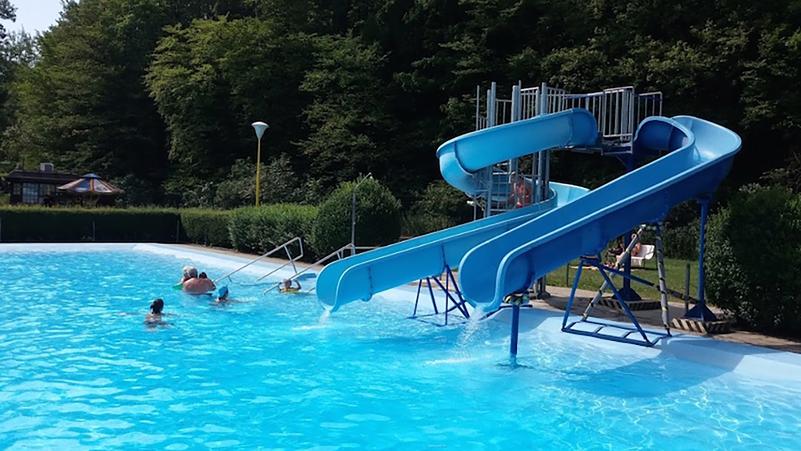 Mesto aj tento rok preplatí dopravu autobusom na okolité kúpaliská