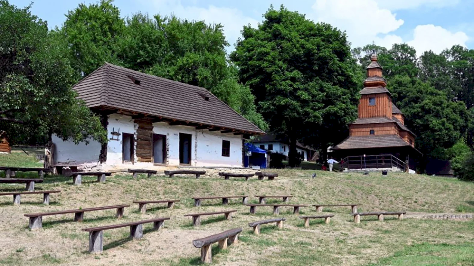 Vihorlatské múzeum v Humennom oslavuje 40. výročie sprístupnenia skanzenu