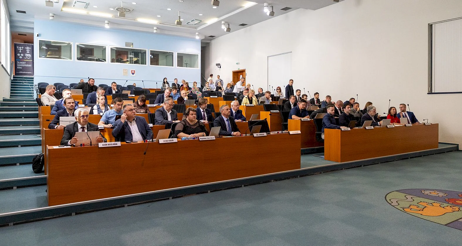 Žilinský samosprávny kraj hospodáril v minulom roku s prebytkom, investície mieria do nemocníc, ciest a škôl