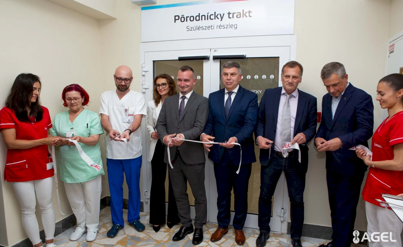 Nemocnica AGEL Komárno otvorila zrenovovanú pôrodnicu rodinného typu