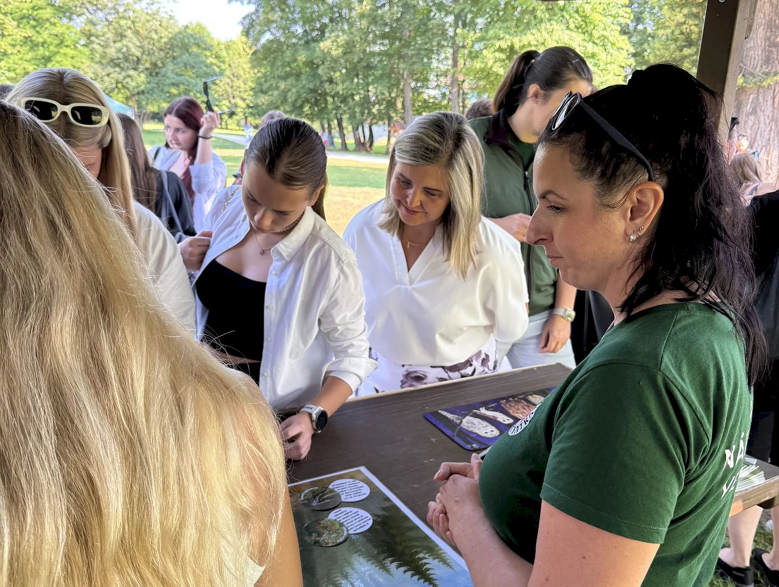 ZA zelený KRAJ: Krajský environmentálny festival pre stredoškolákov prilákal stovky mladých ľudí do Budatínskeho parku