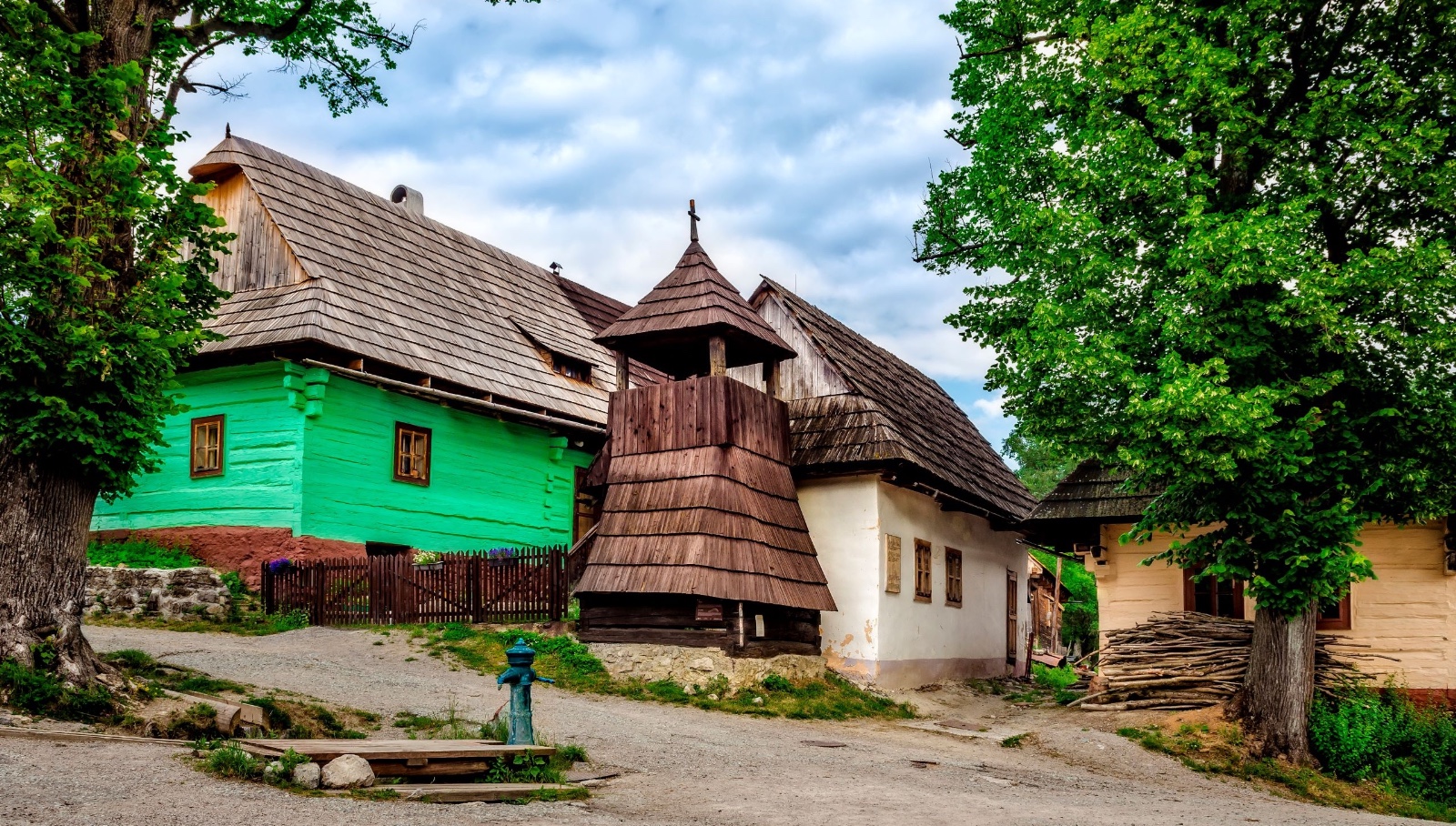 Vlkolínec - zvonica. Snímky zdroj: OOCR REGION LIPTOV