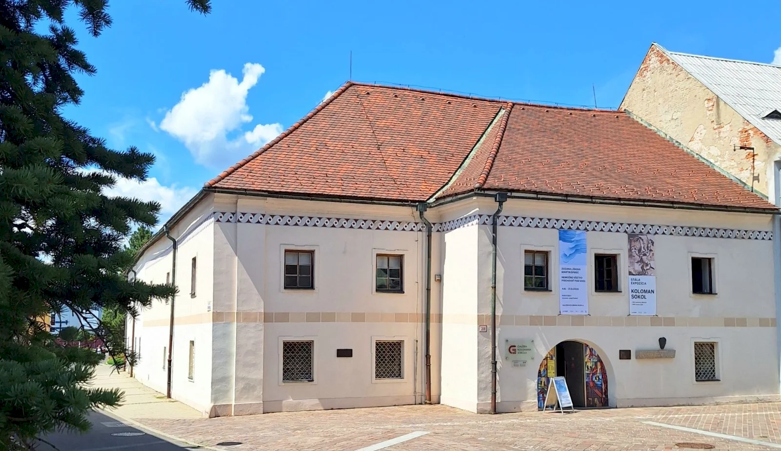 Súčasná česká a slovenská serigrafia zo zbierok Fakulty umění Ostravskej univerzity