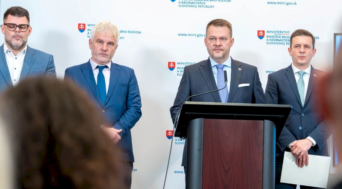 Deti musíme chrániť aj v digitálnom svete: štát zakročí proti kyberšikane a toxickému obsahu