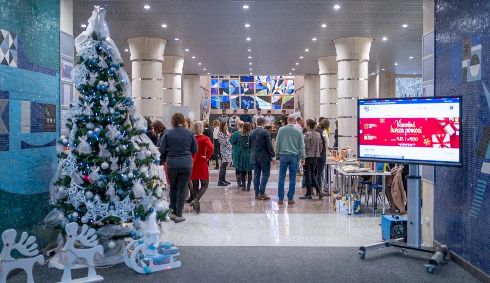 Vianočná burza pomoci PSK je už tradíciou, núdznym pomáha štvrtý rok