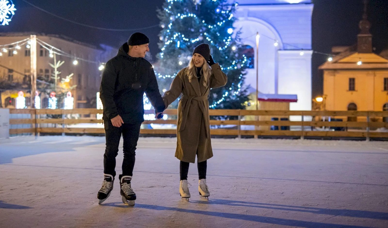 Brezno v piatok slávnostne otvorí brány Ľadového mestečka na námestí