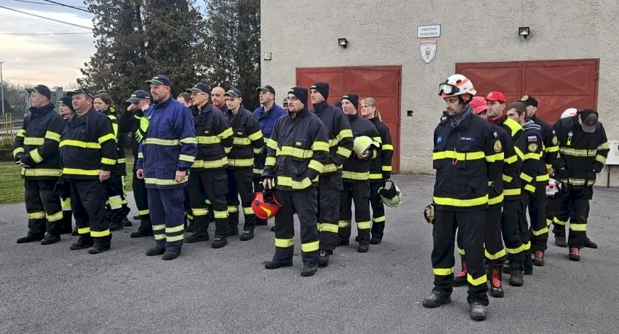 Okrskové cvičenie dobrovoľných hasičských zborov v Príbovciach