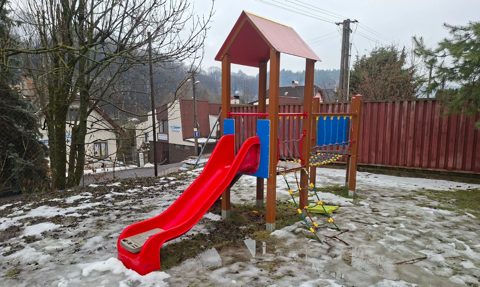 Prečo sú pravidelné revízie detských ihrísk také dôležité?