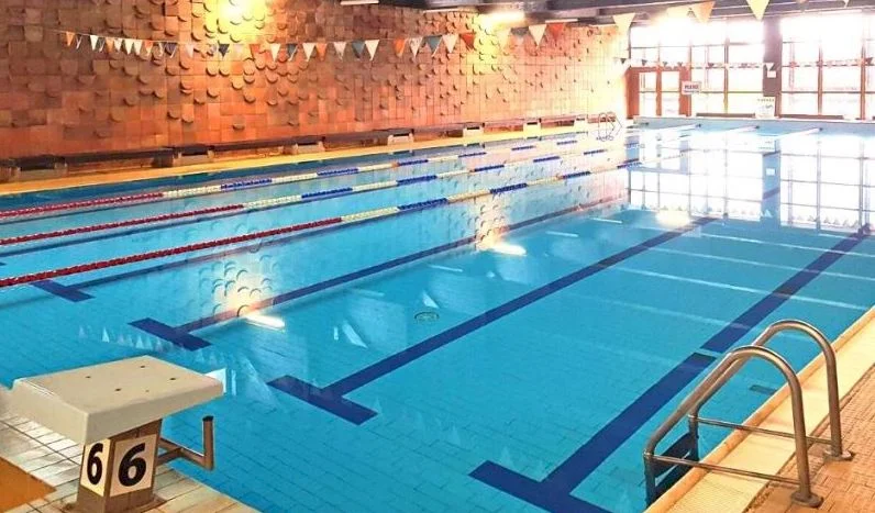 Ozónový generátor zvýši kvalitu vody na mikulášskej krytej plavárni