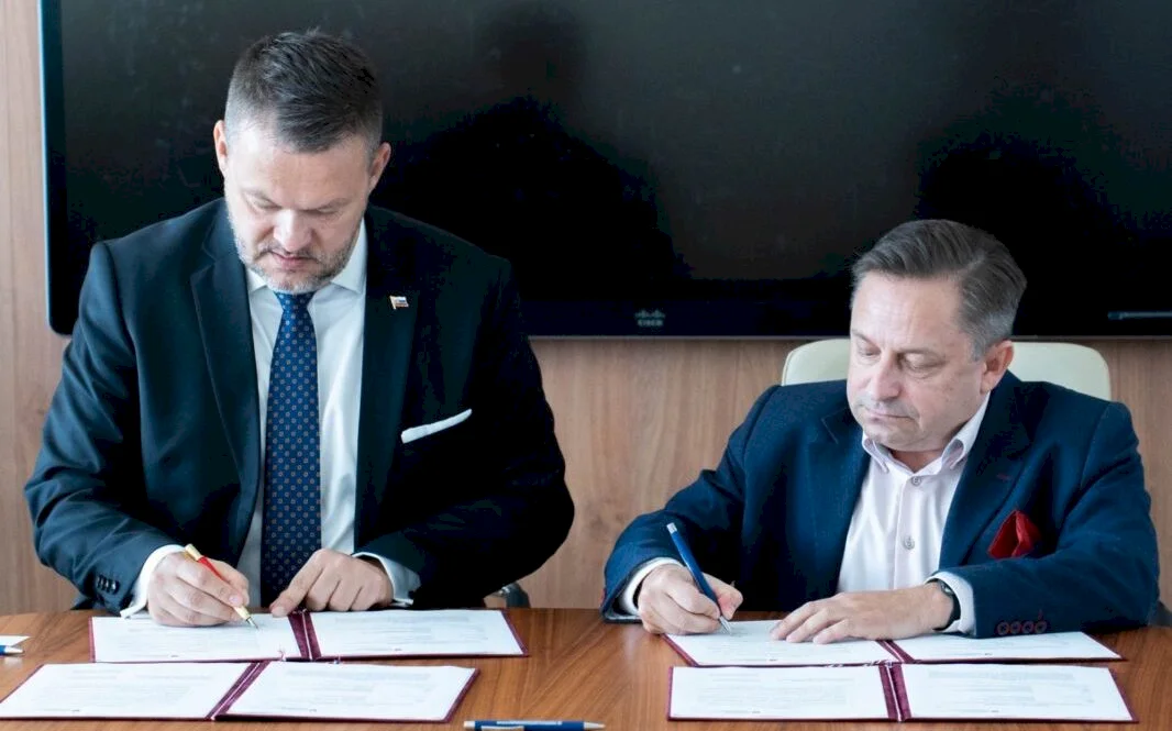 MIRRI podpísalo nové Memorandum o spolupráci: Umelá inteligencia má pomáhať ekonomike, nie vytláčať zamestnancov