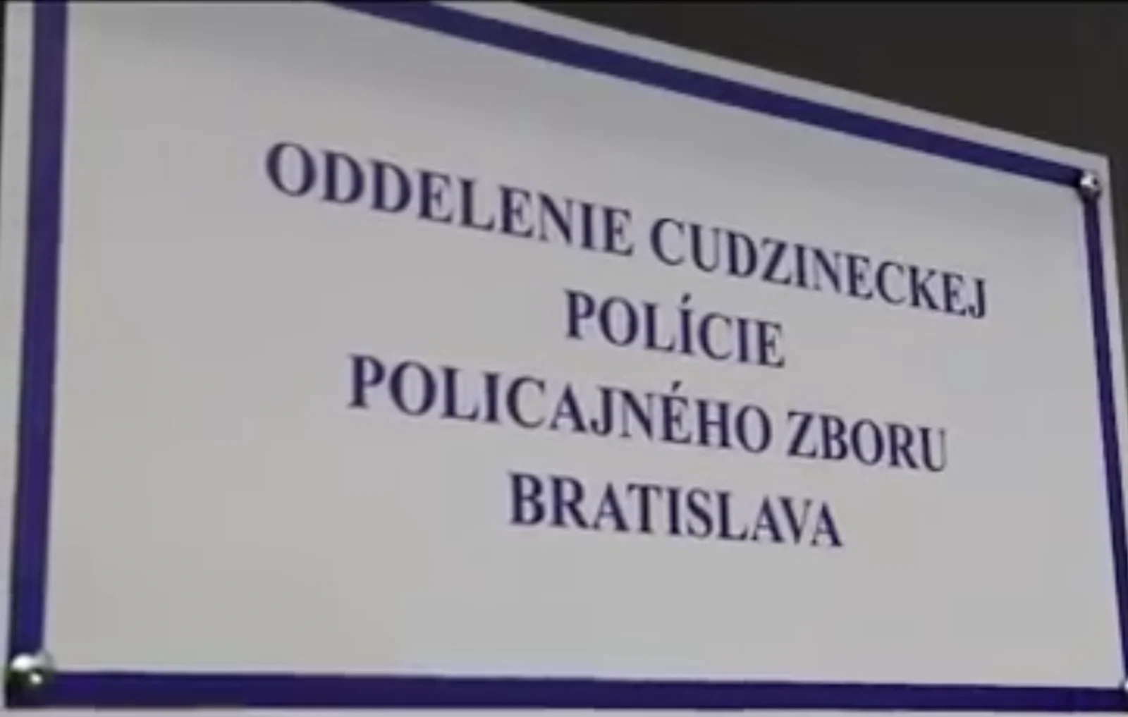 Cudzinecká polícia v Bratislave vybavuje klientov v nových priestoroch efektívnejšie a komfortnejšie