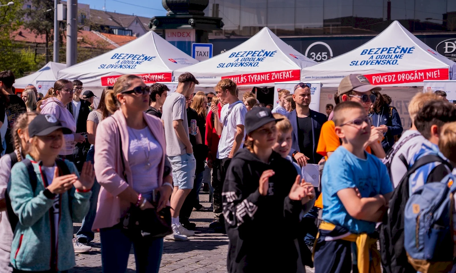 Úspešná roadshow ministerstva vnútra Na vlastnej koži oslovila viac ako 19 000 mladých ľudí z 300 škôl