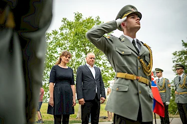 BSK: Hartmutovi Tautzovi chýbalo k slobode 22 metrov. Štyridsať rokov od smrti pripomínajú nové pamätné tabule