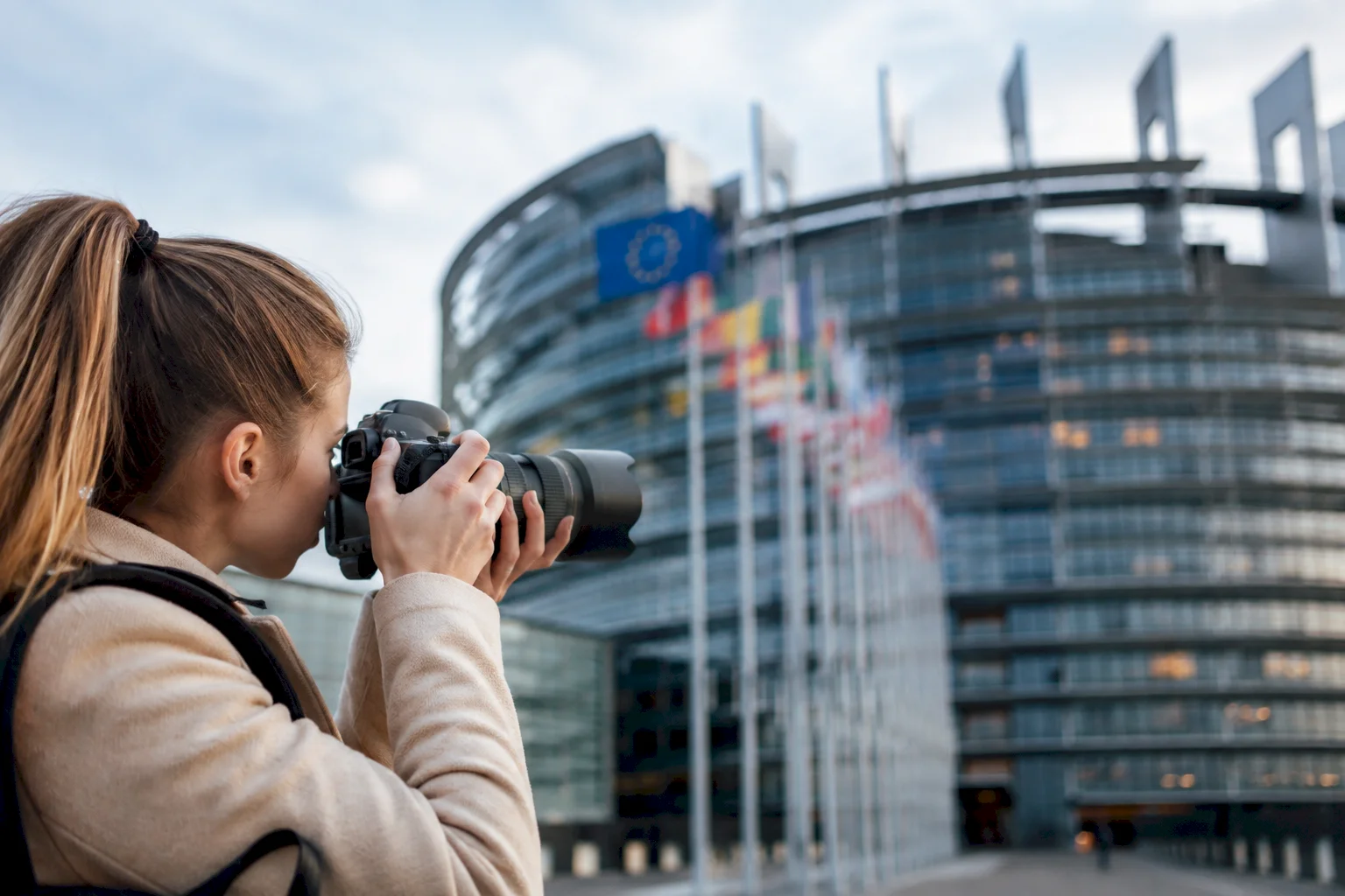 Európsky parlament a Ringier Slovakia Media spúšťajú ďalší ročník vzdelávacieho programu pre mladých novinárov