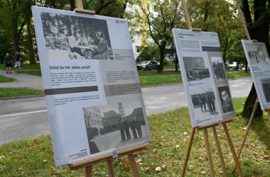 V Dubnici nad Váhom slávnostne odhalili Pamätník francúzskych partizánov