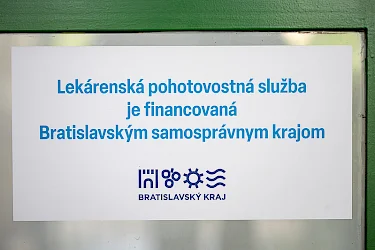 Bratislavský kraj má od dnešného dňa 24-hodinovú lekáreň