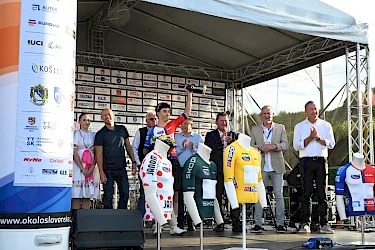 Medzinárodné preteky Okolo Slovenska priniesli svetovú cyklistiku do Dohnian, Beluše aj zvyšku Trenčianskeho kraja
