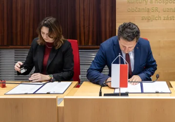 Interreg spája pohraničie: PSK podpísal 16 zmlúv na atraktívne projekty za viac ako 800-tisíc eur