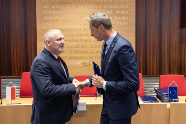 Interreg spája pohraničie: PSK podpísal 16 zmlúv na atraktívne projekty za viac ako 800-tisíc eur