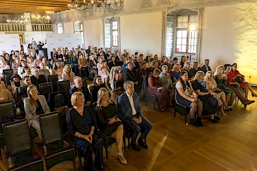 ŽSK ocenil výnimočných pracovníkov sociálnych služieb. Krištáľové srdce si prevzalo 63 osobností