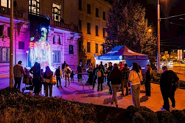 300 dronov a projekcia na „žltom dome“: Aj Úrad KSK sa zapojí do podujatia Biela noc 2026