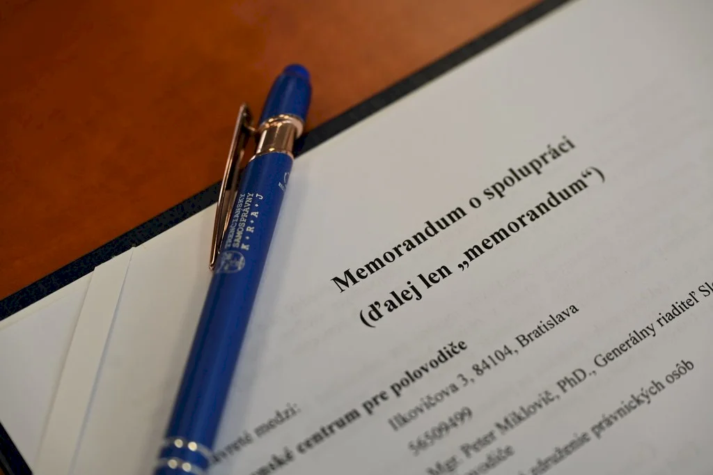 TSK podpísal memorandum k vytvoreniu spolupráce s polovodičovým priemyslom