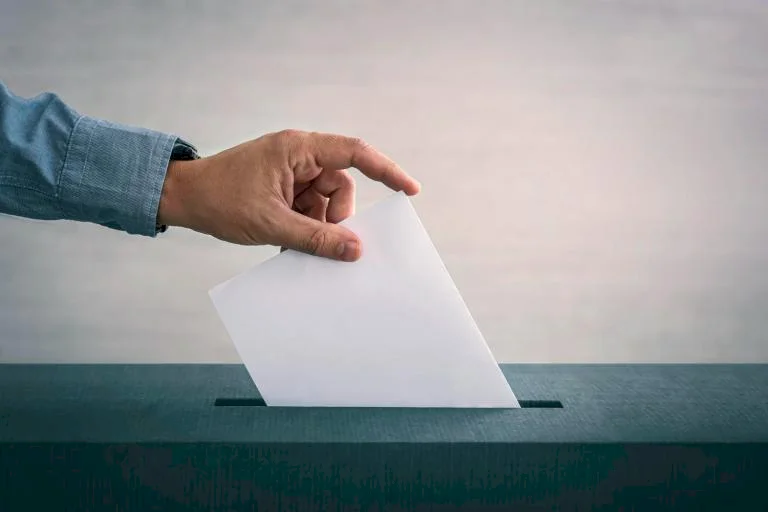 Komunálne a župné voľby 2026 a povinnosti samospráv voči Sociálnej poisťovni